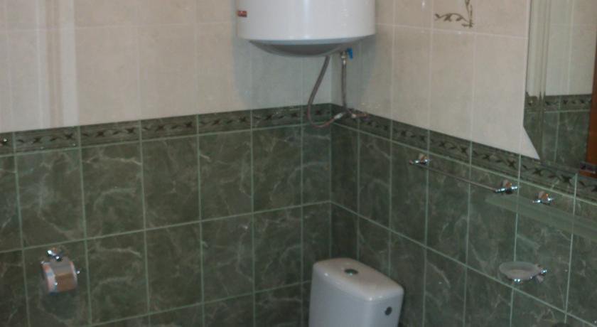 Гостиница on Sevastopolskoe shosse 1v Алупка-35