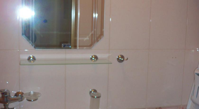 Гостиница on Sevastopolskoe shosse 1v Алупка-15